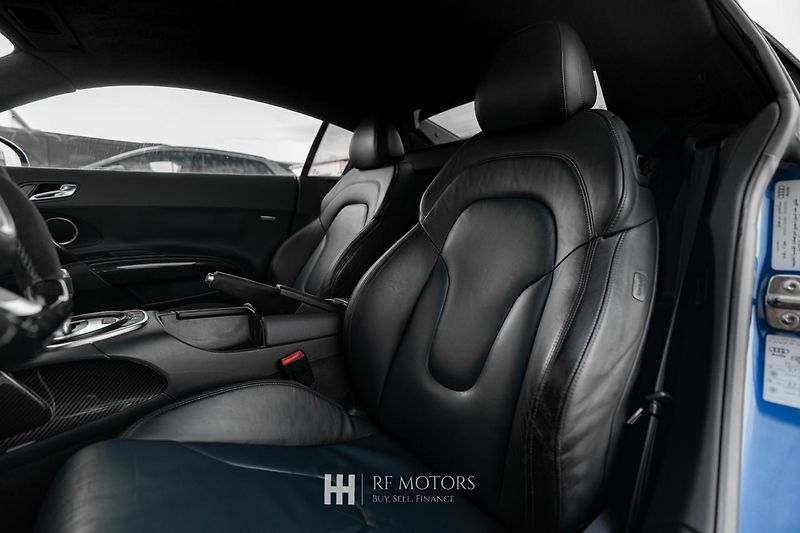 Audi R8 (2010) R8 5.2 V10 quattro 386kW - fotka 23 z 46