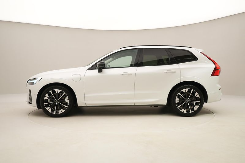 Volvo XC60 T6 AWD RECHARGE DARK PLUS CZ - fotka 10 z 67