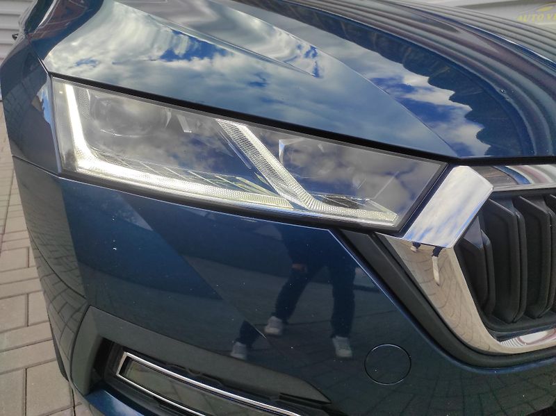 Škoda Octavia 2,0TDi 85kW, DSG, STYLE, ČR - fotka 33 z 51