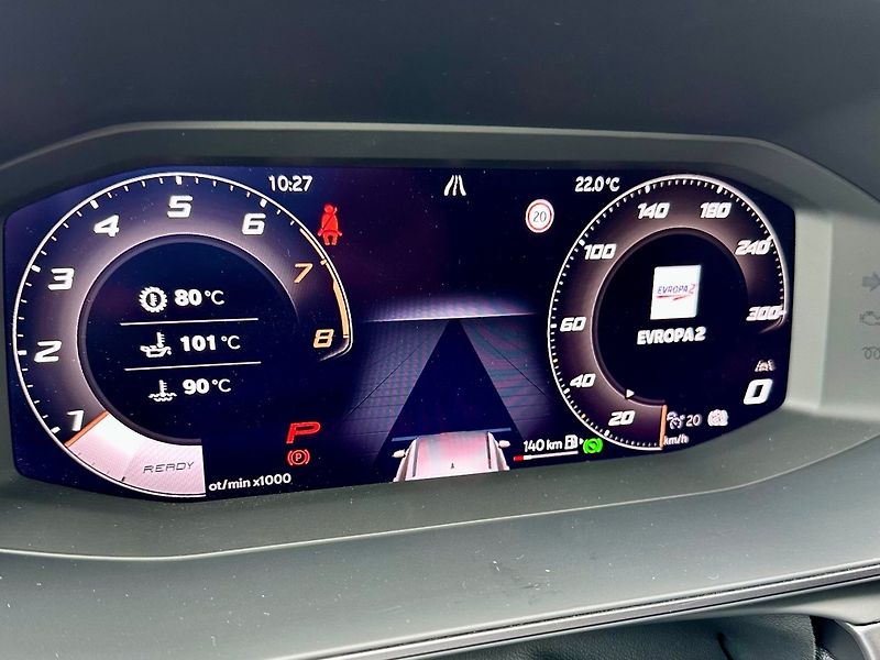 Cupra Leon (2025) VZ 2.0TSI 245kW EXTREME - fotka 22 z 38
