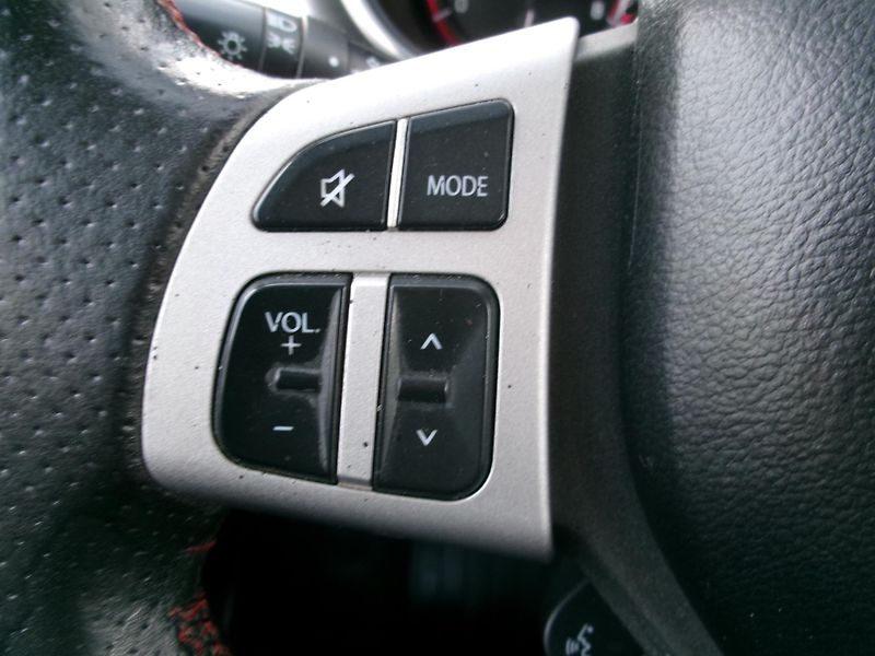Suzuki Vitara (2017) 1,4 BJet 4x4 NAVI ACC ALU - fotka 14 z 30
