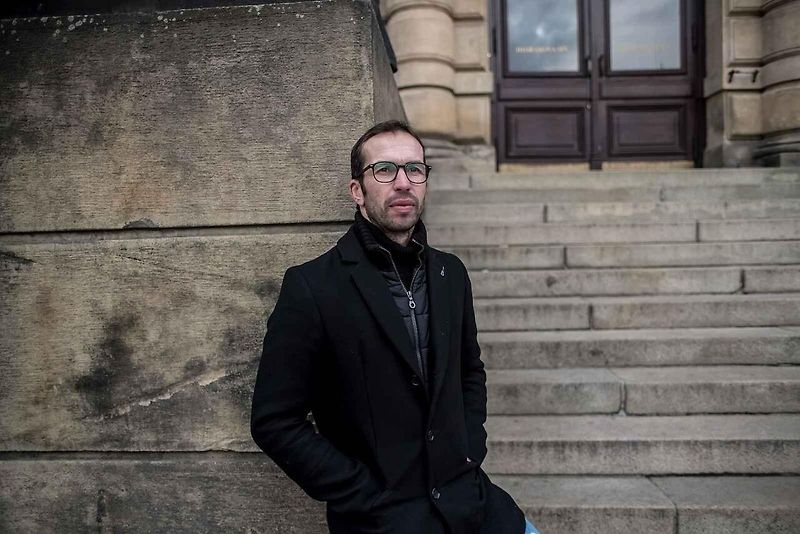 Tenista Radek Štěpánek si splnil svůj sen, jezdí v autě jako James Bond, agent 007.