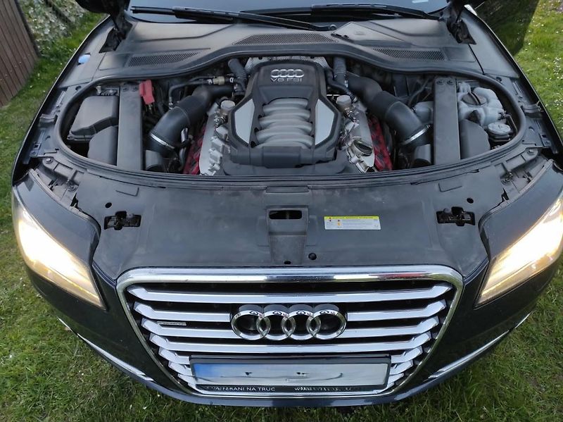 Audi A8 (2011) - fotka 11 z 15