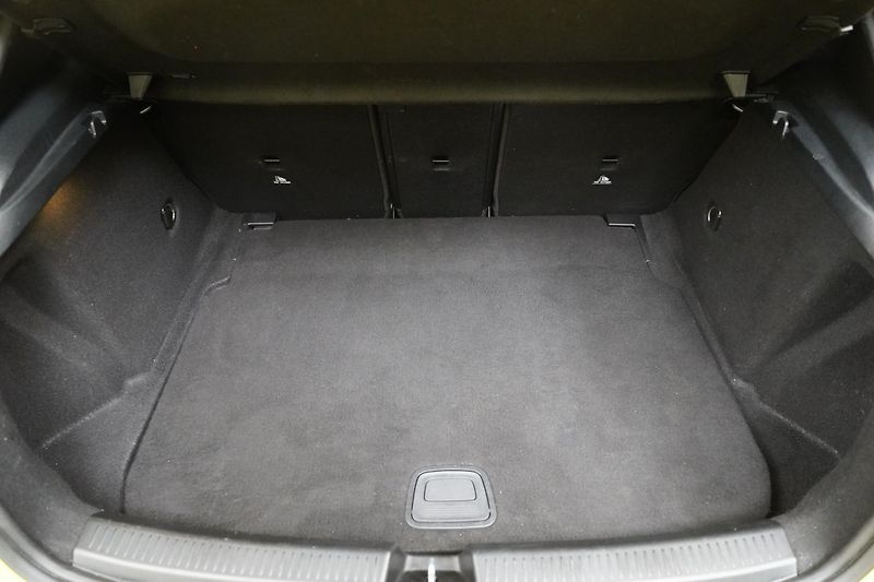 Mercedes-Benz Třídy A - fotka 28 z 28