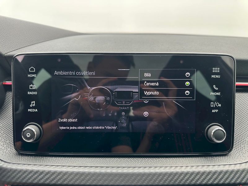 Škoda Kamiq (2025) 1,0 TSI / 85 KW / DSG / Monte - fotka 17 z 30