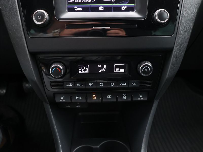 Škoda Rapid 1,2 TSI 81kW Style CZ - fotka 21 z 28
