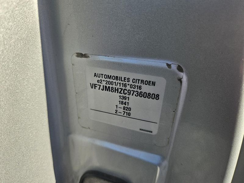 Citroën C2 (2006) 1.4HDI MOŽNÉ SPLÁTKY  - fotka 15 z 18
