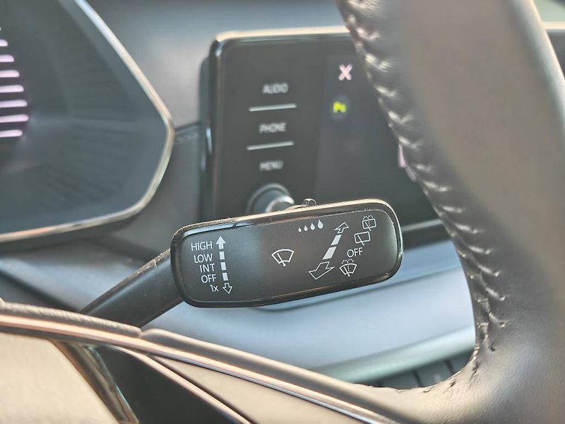 Škoda Octavia Ambition 6MP 2,0TDI - fotka 14 z 22