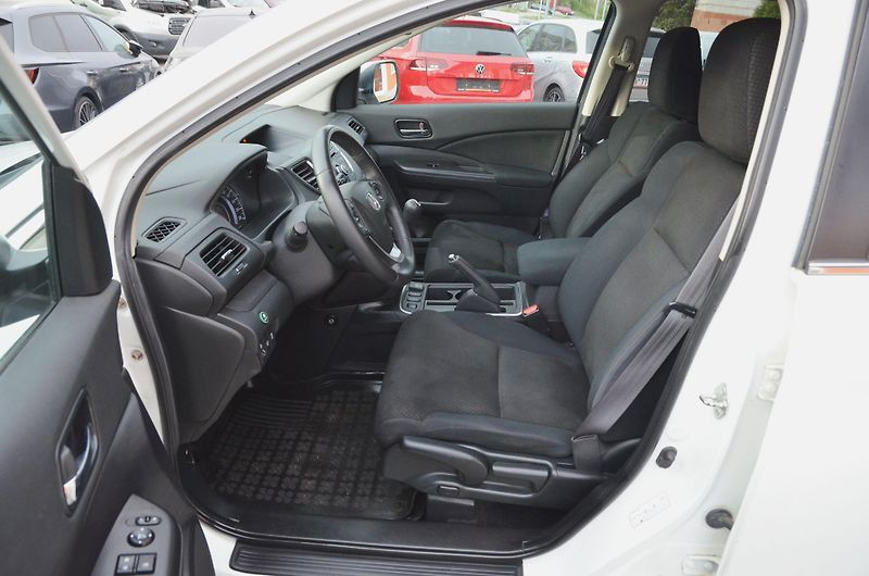 Honda CR-V (2017) 2.0i-VTEC 4x4 1.MAJ./ 88.700km - fotka 15 z 39