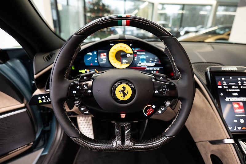 Ferrari Roma Spider Carbon/JBL/360/LED - fotka 6 z 26
