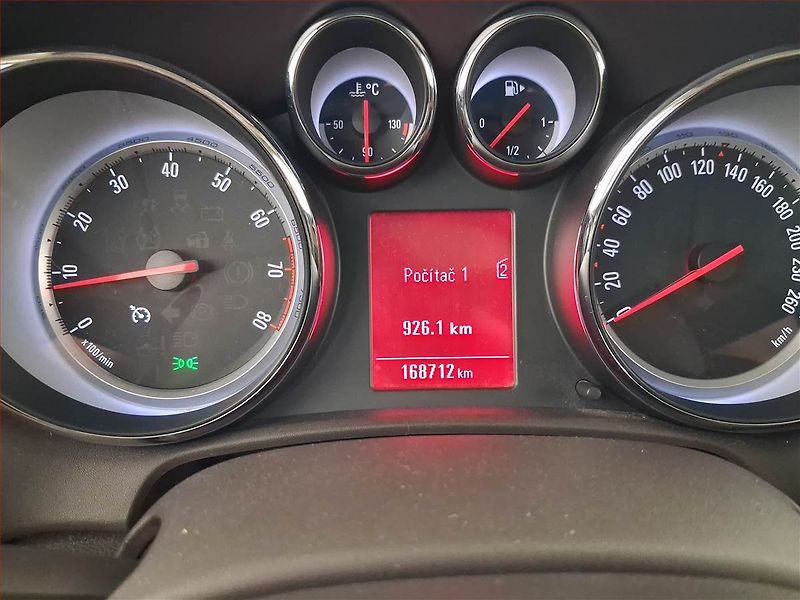 Opel Astra (2013) Cosmo 1.4 T, Serv.kniha - fotka 11 z 20