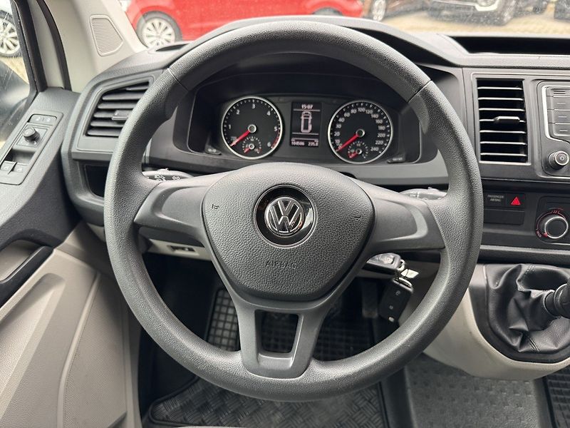 Volkswagen Transporter (2017) 2.0 TDi Tažné Senzory Tempomat - fotka 7 z 44