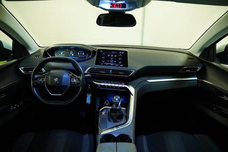 Peugeot 3008 - fotka 5 z 25