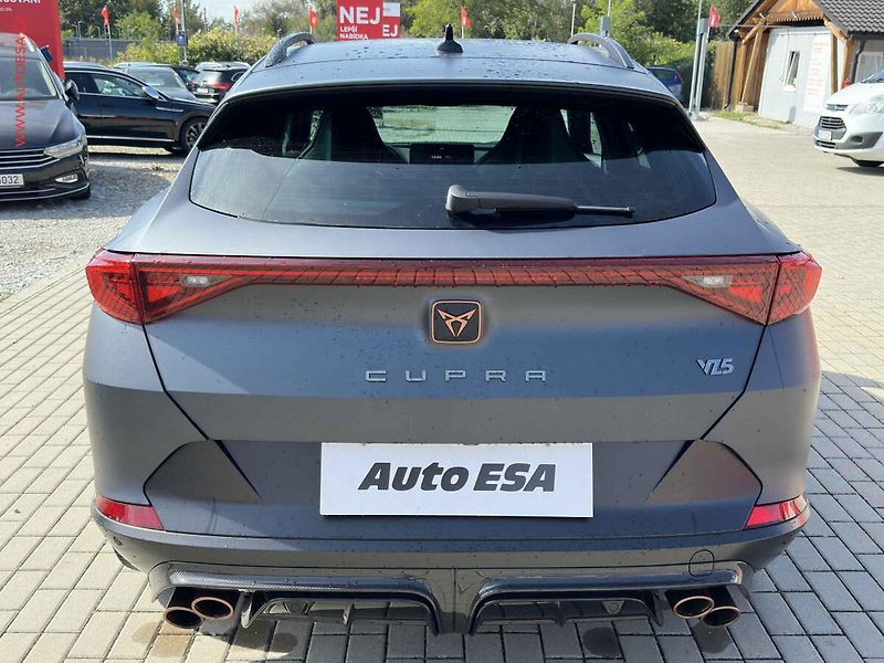 Cupra Formentor (2023) 2.5 TSI, 1.maj,ČR, AT - fotka 5 z 20