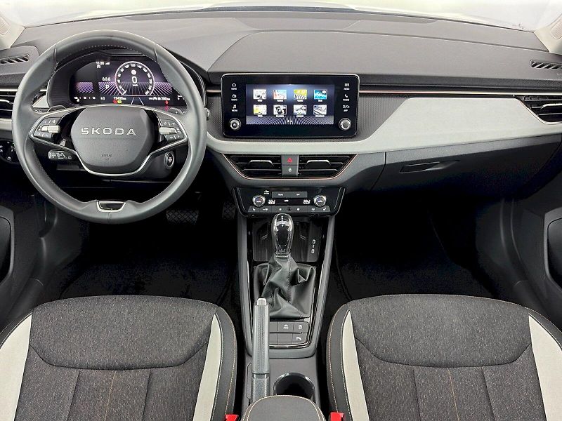 Škoda Scala (2025) DSG 1.0TSI 85kW Top Selection - fotka 5 z 31
