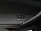 Škoda Yeti (2010) 1.2 TSI - náhled 16