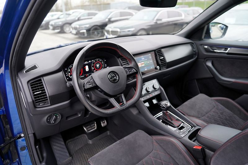 Škoda Kodiaq RS 2.0 TDI DSG 4x4/176 Kw - fotka 27 z 49