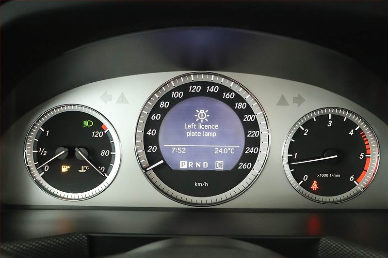 Mercedes-Benz GLK (2009) 220 CDI, 4X4, Automat - fotka 10 z 14