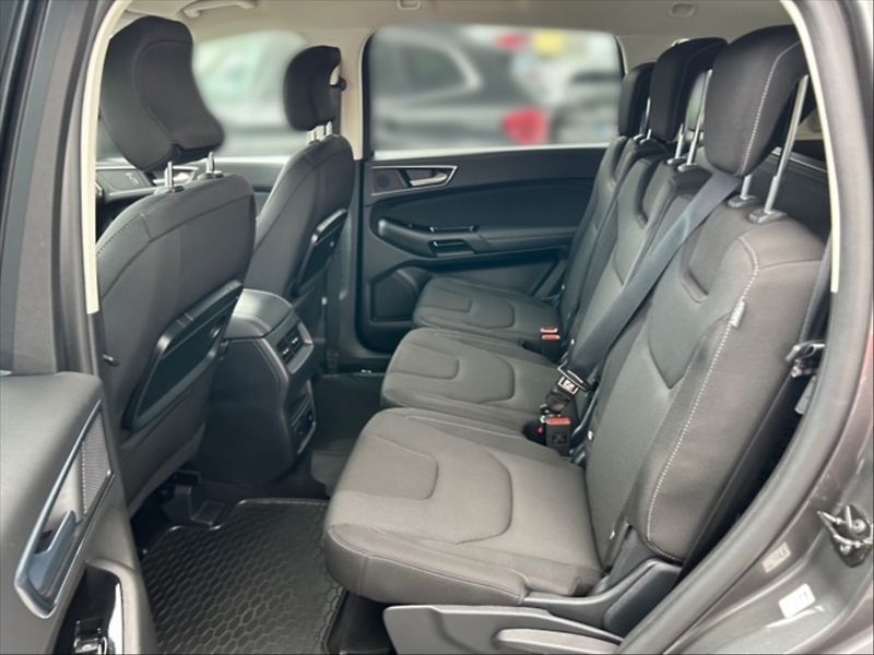 Ford S-MAX 2,5 DT HEV Titanium AT - fotka 8 z 11