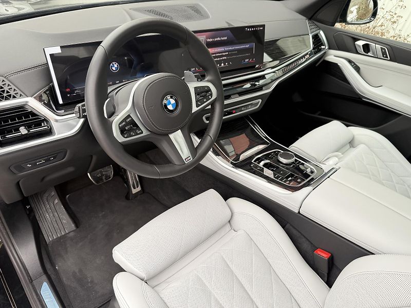 BMW X5 40d M SPORT PANO VZDUCH - fotka 8 z 18