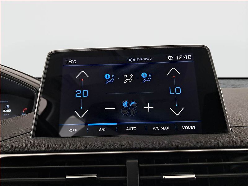 Peugeot 5008 (2018) PureTech 130, 7 míst - fotka 12 z 20
