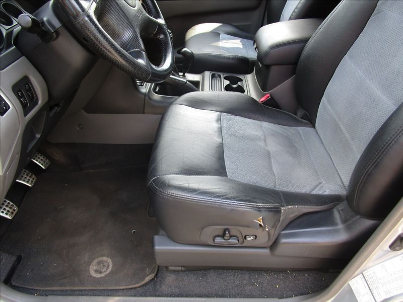 Mitsubishi Pajero 3.2 Di-D, 4x4, aut. klima, 7 m - fotka 14 z 54