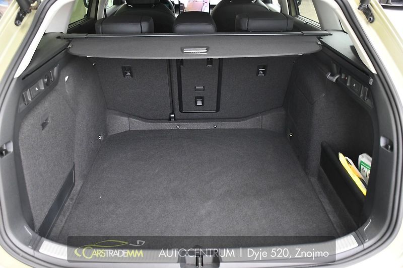 Škoda Superb 2.0TDi 142kW L&K 4x4 - fotka 46 z 61