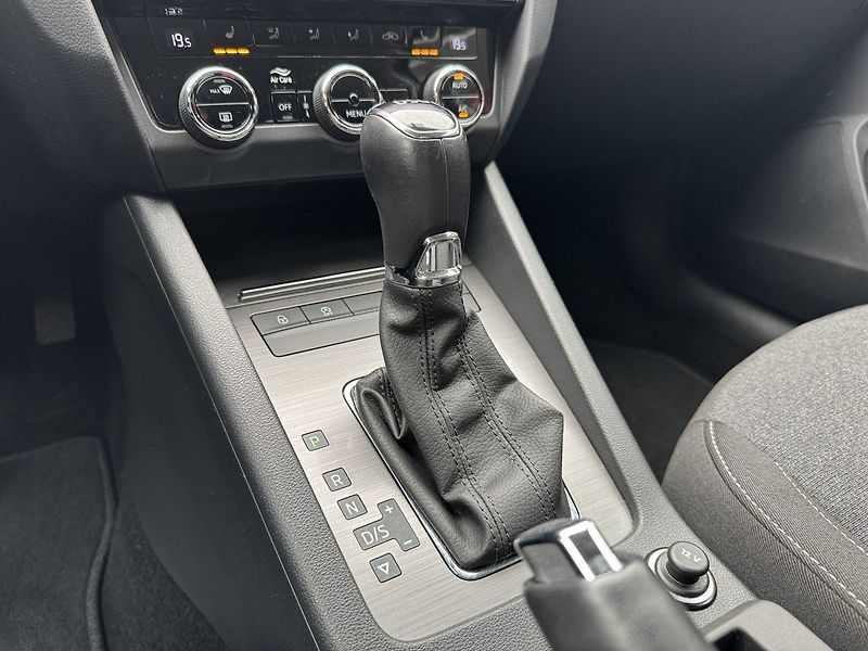 Škoda Octavia (2020) 2.0TDi DSG LED Navi Kamera - fotka 8 z 46