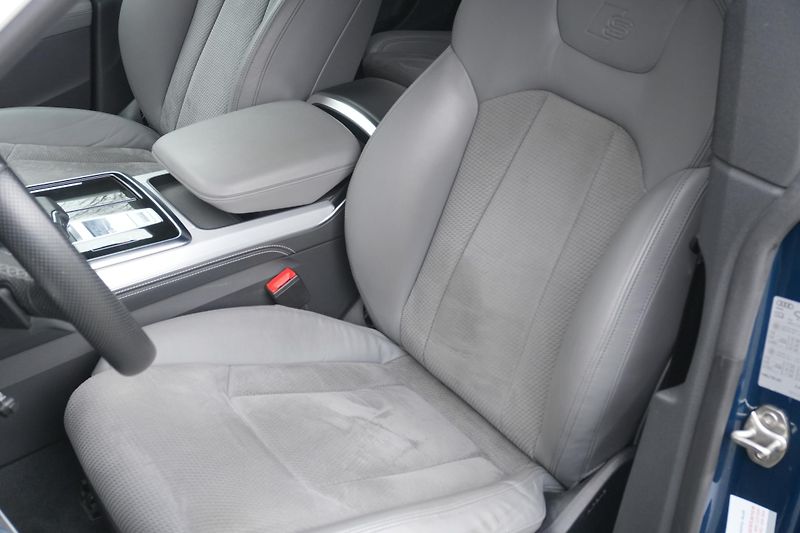 Audi SQ8 4.0 TFSI, ČR, Tažné, Matrix - fotka 35 z 44