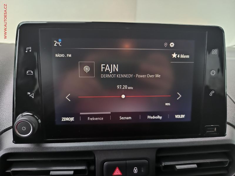 Opel Combo (2022) 1.5CDTi, 1.maj,ČR, Elegance - fotka 11 z 20