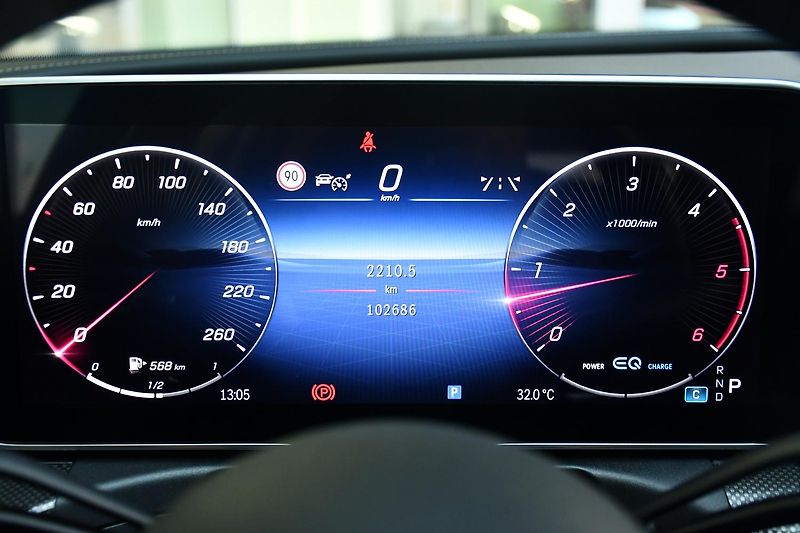 Mercedes-Benz Třídy C 220D 4M AMG ČR  - fotka 30 z 55