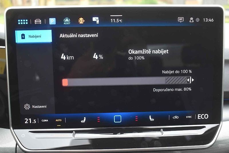 Volkswagen Golf eHybrid je ideální volbou pro ty, kteří po většinu roku jezdí často a na vzdálenosti do sta kilometrů