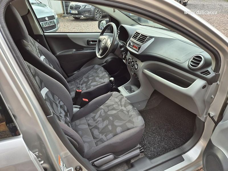 Suzuki Alto (2009) 1.0i 50KW klima El.předni okna - fotka 33 z 54