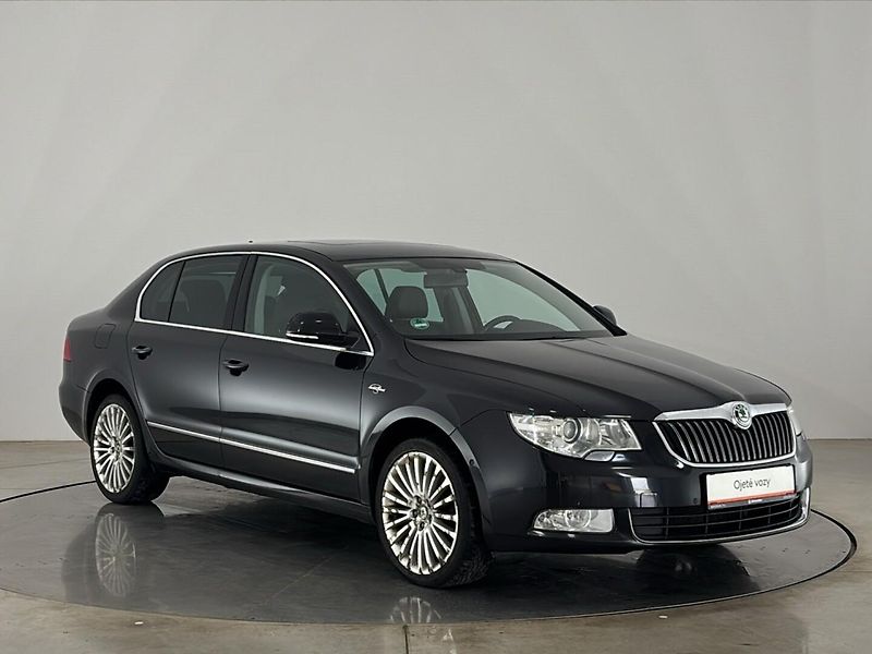 Škoda Superb L&K - fotka 14 z 26