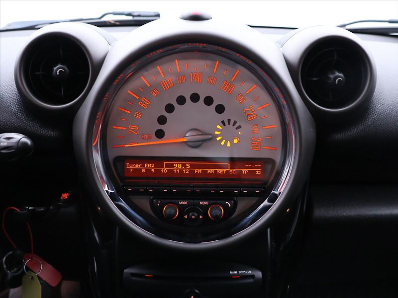 Mini One 1,6 D Countryman Tempo Klima - fotka 16 z 22