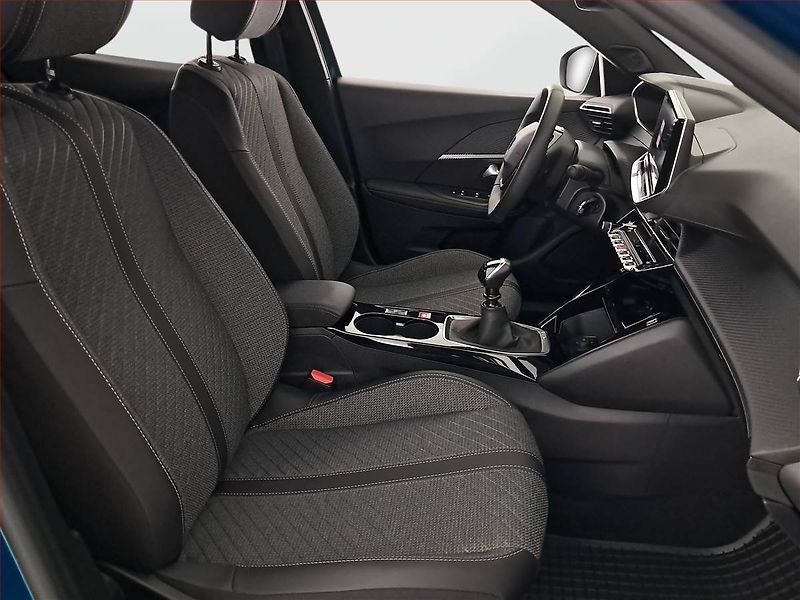 Peugeot 2008 (2025) Allure 1.2 PureTech - fotka 9 z 21