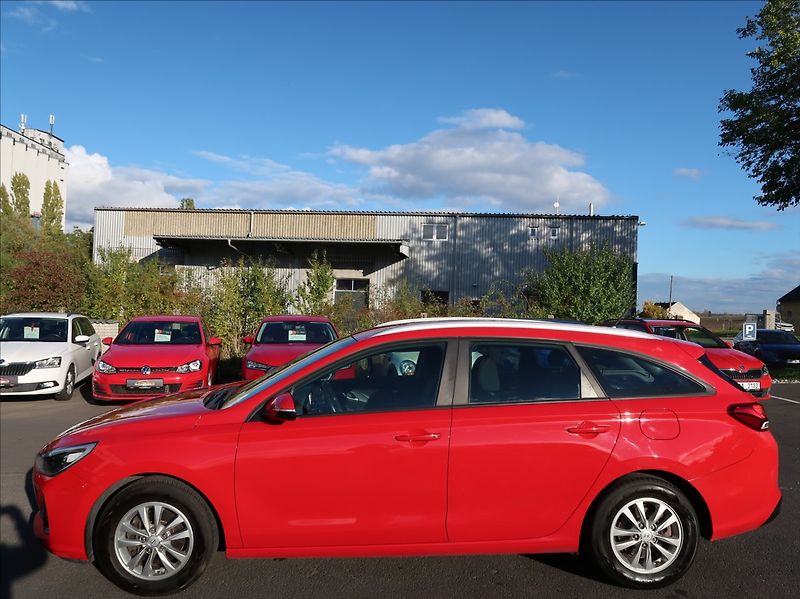 Hyundai i30 1,0 T-GDi,88kW,NovéČR,Serv.kn. - fotka 5 z 28