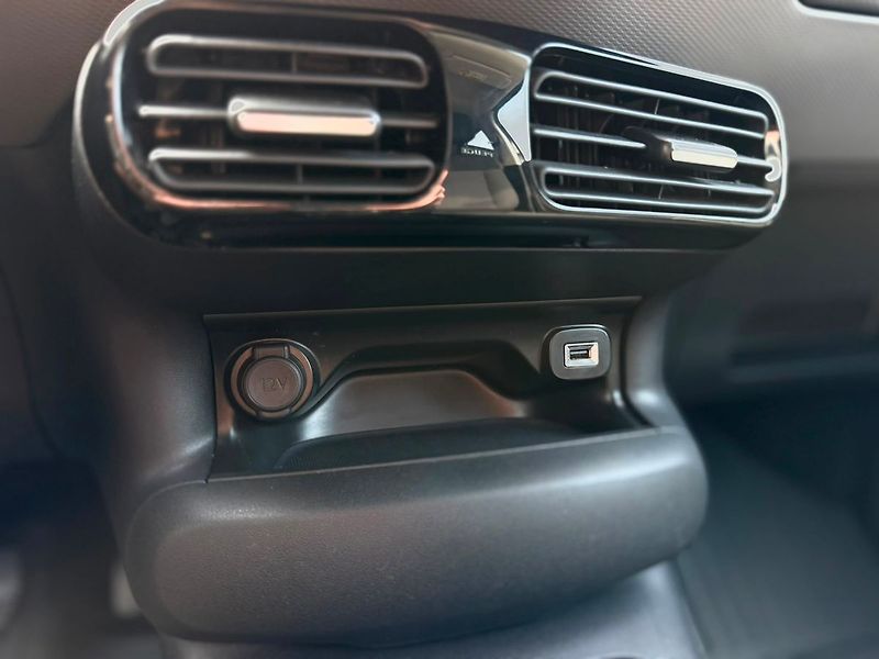 Citroën C4 CACTUS FEEL 1.2PT 110 MAN5 - fotka 24 z 31