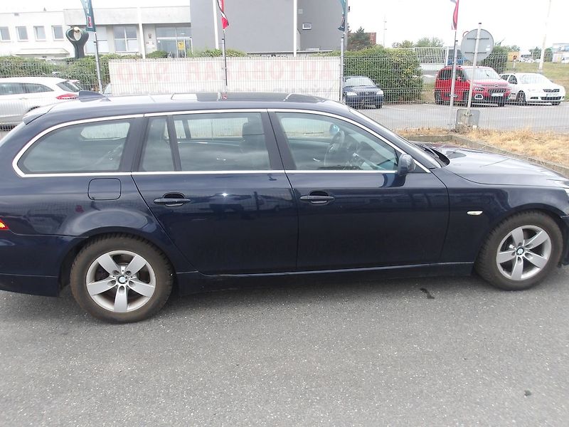BMW Řada 5 530d PĚKNÝ !!! SERV.KNIHA ! - fotka 6 z 37