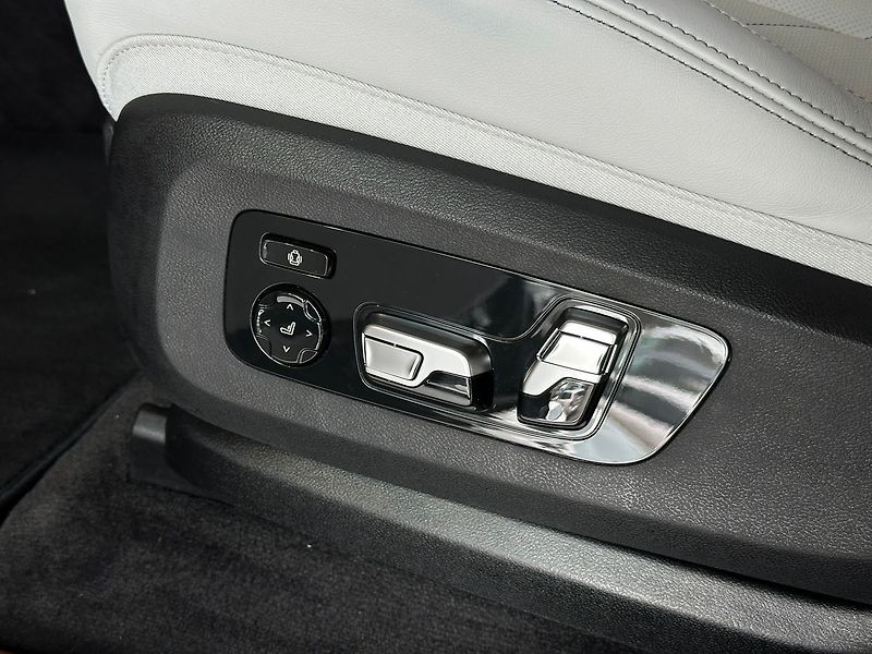 BMW XM 480 kW, Bowers,Masáž,Ventilace - fotka 24 z 49