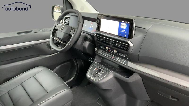 Opel Zafira Life L2 2,2 BlueHDi Automatik - fotka 3 z 4