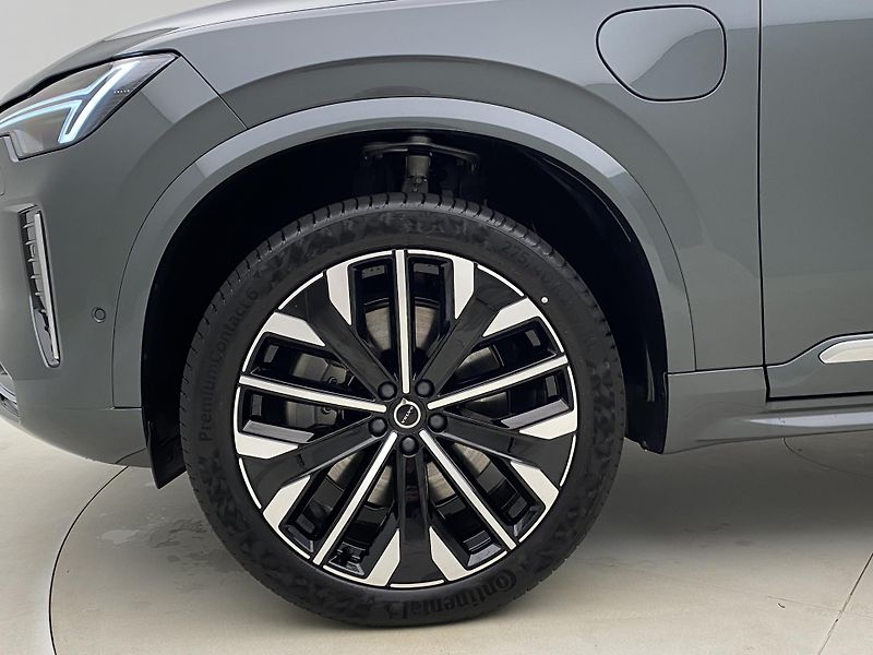 Volvo XC90 (2026) T8 AWD Plug-in BRIGHT ULTRA - fotka 18 z 75