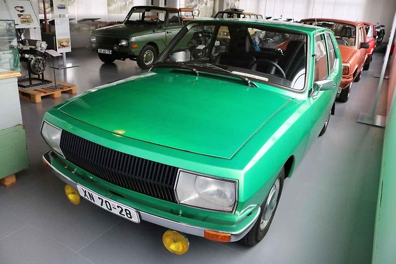 Design Wartburgů 353 byl především účelný
