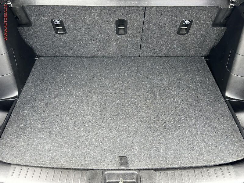 Suzuki Vitara (2022) 1.4BJet AllGrip, ČR, LED - fotka 7 z 22