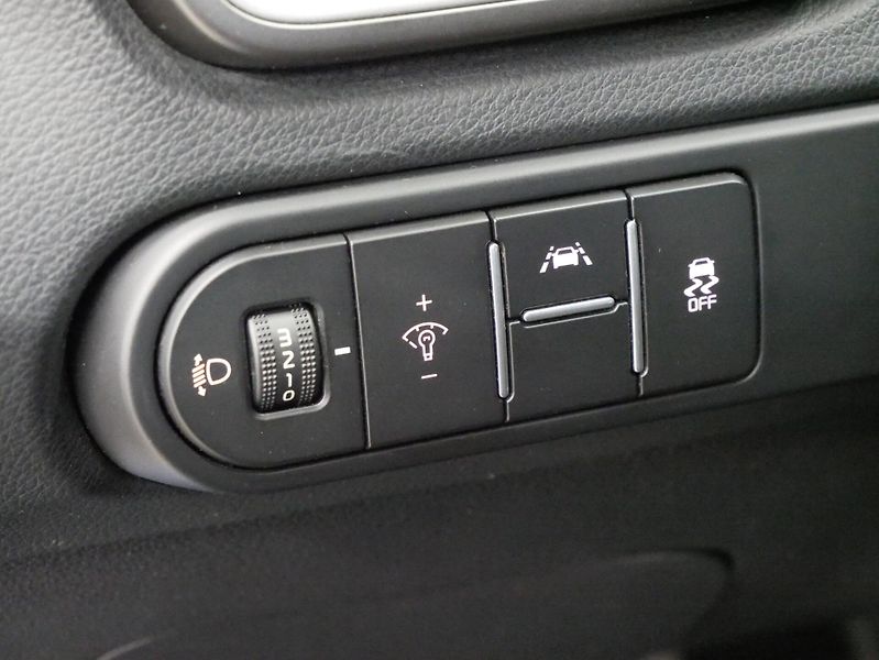 Kia Ceed - fotka 13 z 28
