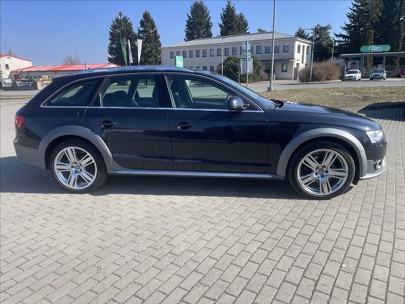 Audi A4 Allroad 2,0 TDi 140kw Quattro Stronic - fotka 36 z 37