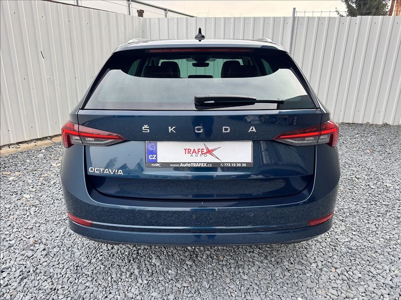 Škoda Octavia 2,0 TDI DSG STYLE+ DPH 1maj ČR - fotka 12 z 50