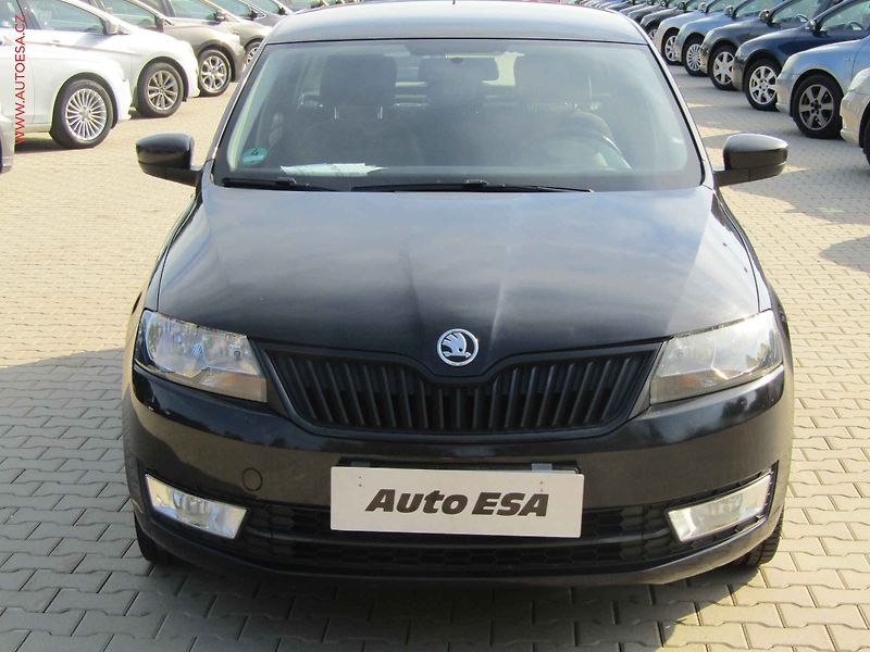 Škoda Rapid (2015) 1.6TDi, AC, temp - fotka 2 z 16