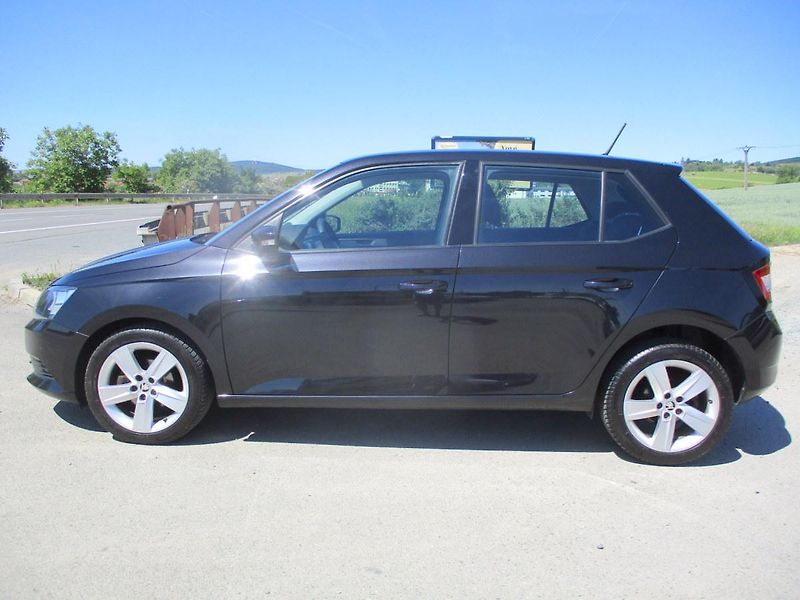 Škoda Fabia (2016) 1.2TSi ACT*BT+HF*L+Z PNEU - fotka 9 z 40
