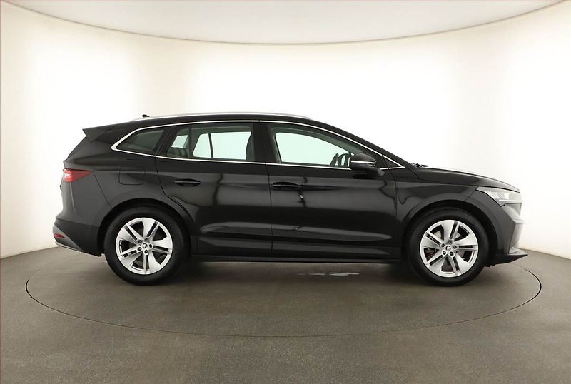 Škoda Enyaq (2022) iV 80 (82 kWh), SoH 97% - fotka 6 z 19